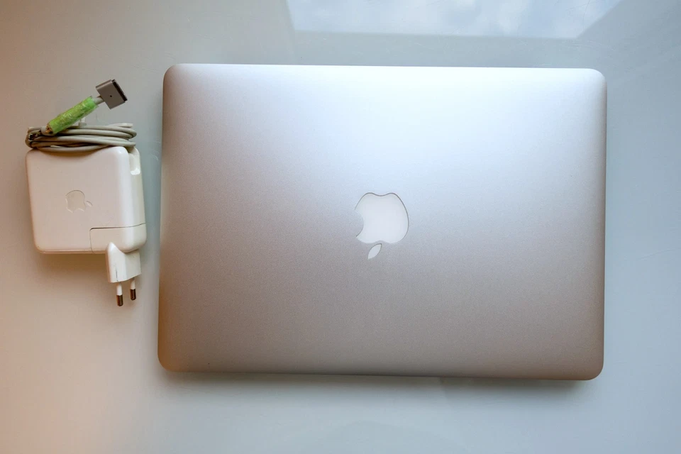 Apple MacBook Pro 13" 2014 · i5 · 8GB · 128GB, Foto 1 von 5