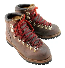 Vintage VASQUE Style 10410 8.5 EE Brown Leather Mountain Hiking Boots USA MADE