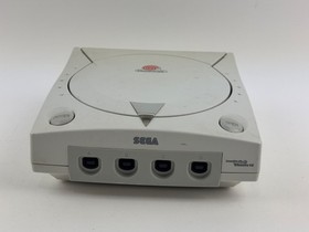 Sega Dreamcast Console Bundle w/ Web Browser, Controller & TremorPak HKT-3020