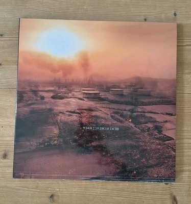 Nine Inch Nails Year Zero Remixed Y34RZ3RoR3M1X3D NIN Trent Reznor NM VINYL