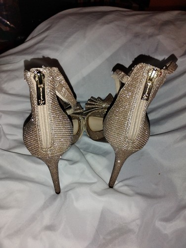Jessica Simpson Gold Size 7 Shoes - Picture 13 of 14