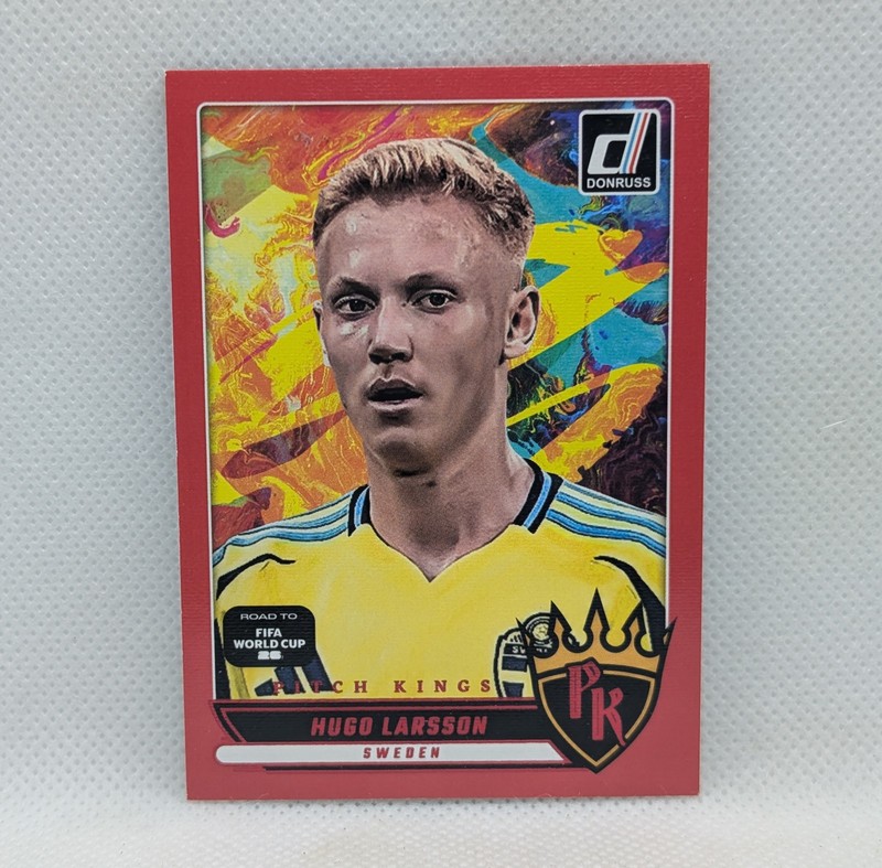 2025-26 Donruss Soccer World Cup Hugo Larsson Red Foil Pitch Kings