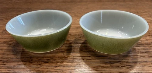 (2) Vintage Federal Glass Co. F-Shield Green Dessert Berry Bowls - Milk Glass 5"