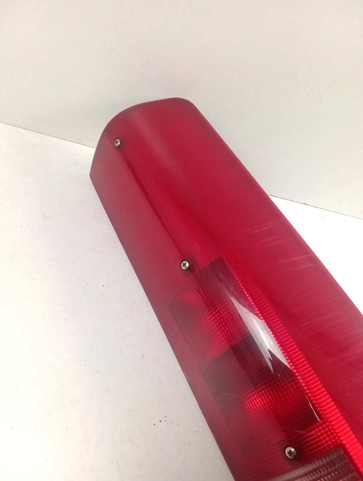 03058281 Feu Arrière Gauche Iveco Furgone DAILY 2000 2006 - Photo 3/4