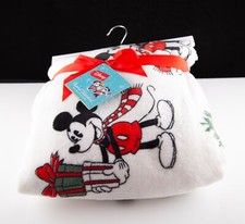 New Disney Mickey  Minnie Christmas Soft Plush Travel Blanket 50" x 70"