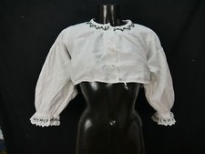 Size 38 dirndl blouse with large embroidery Sportalm costume blouse B7688