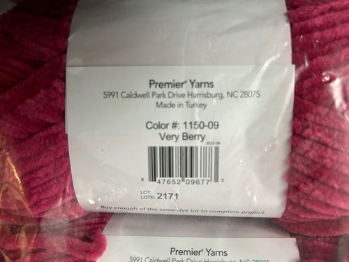 PARFAIT CHUNKY Premier Yarn 3.5oz 131 yds Very Berry Lot Of 3 New - Picture 3 of 5