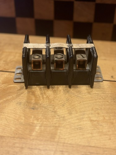 Curtis Industries Type 3-U Heavy Duty Terminal Block, - Picture 2 of 7