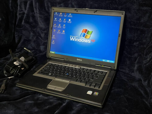 Komplett Dell Latitude D820 15,4"/2,0GHz/4GB/320GB/NVIDIA GPU/SERIAL DSUB/XP PRO - Bild 2 von 11