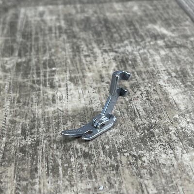 SINGER 600 Touch & Sew Sewing Machine Replacement Narrow Straight Stitch Foot