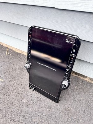 14.5'' 25-26 Dodge Ram 1500 Tungsten Radio DISPLAY Uconnect 5