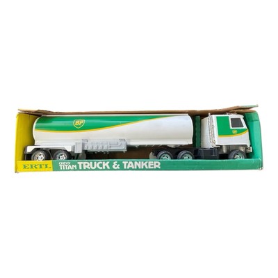 BP Ertl Chevy Titan Truck and Tanker Die Cast
