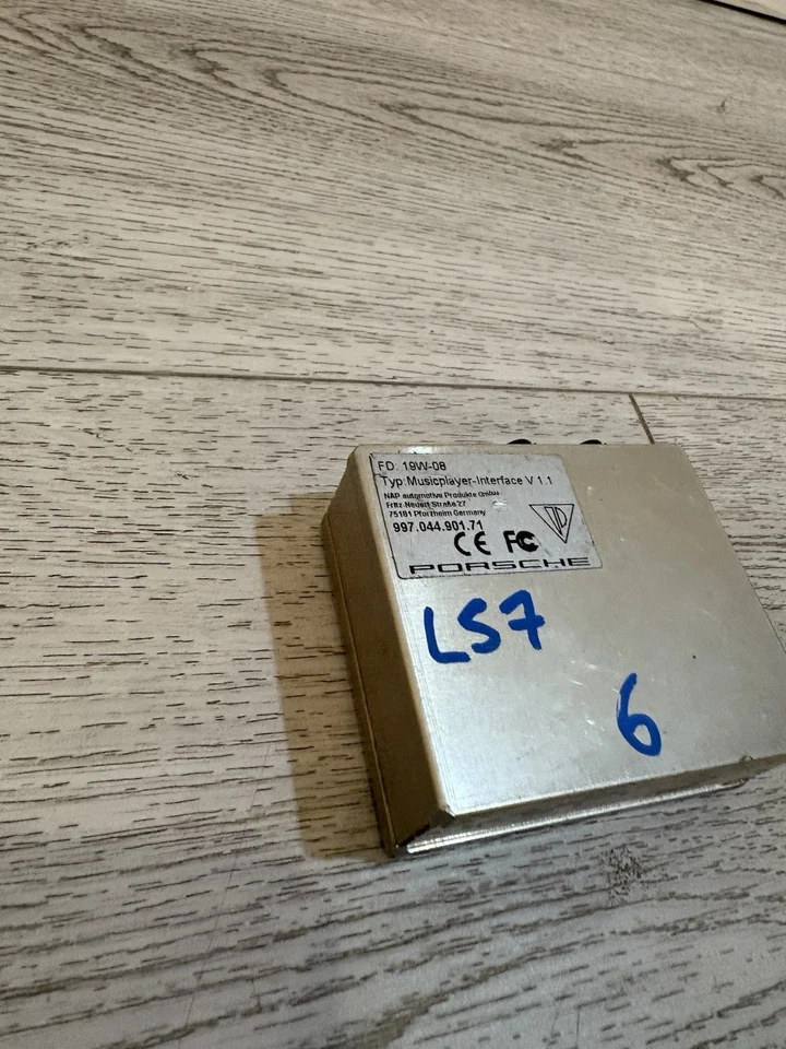 Módulo de interfaz reproductor multimedia Porsche Carrera 997 911 2008-10 99704490171 Foto 2 de 4