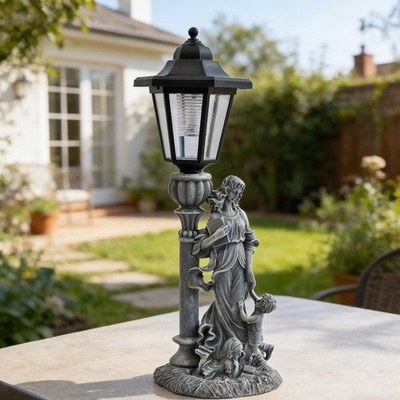 Solarbetriebene Gartenfigur mit Mutter-Kind-Motiv und Beleuchtung für