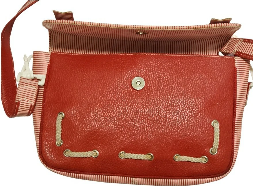 Cartera De Colección MCM Saks Quinta Avenida Rayas Rojas Italia Cuero Náutico Necesita Reparación. Foto 3 de 4