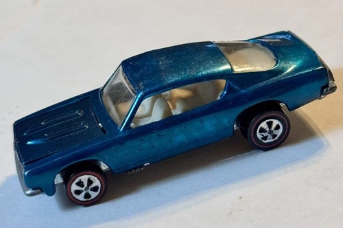 WOW GC USA 1968 Custom Barracuda Aqua Color White Int. Original Redline HotWheel