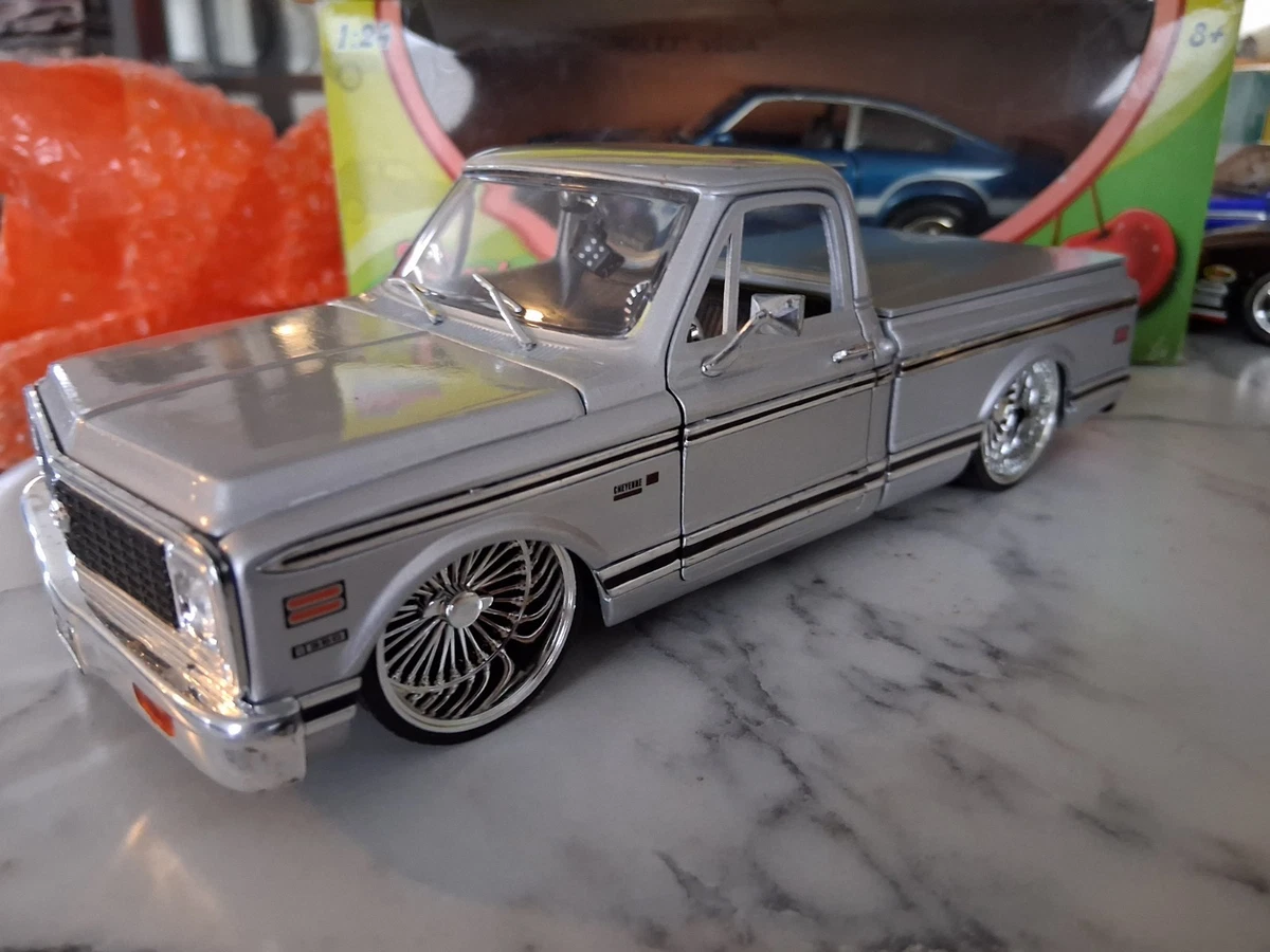 Jada Street Low for sale - eBay