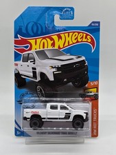 Hot Wheels  19 Chevy Silverado Trail Boss LT HW Hot Trucks 5/10 151/250 White