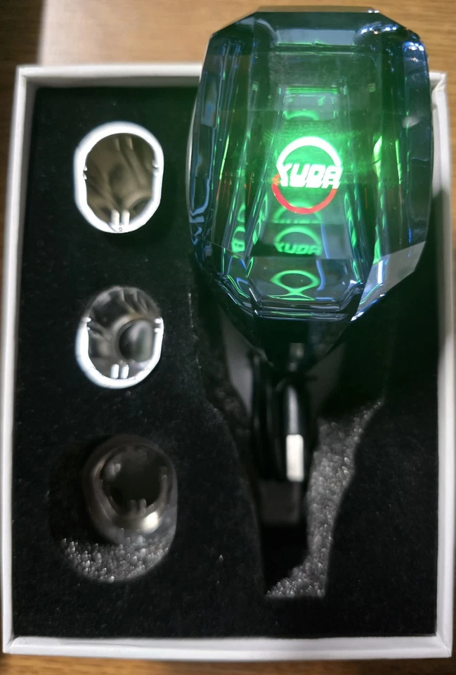 XUDA Crystal Handle Touch Motion Activated LED Light Shift Knob For HONDA Foto 2 de 4