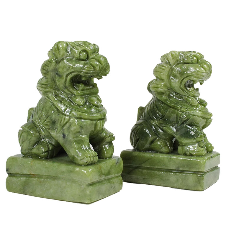 China Natural Green Jade Hand-carved Statues Foo dog Guardian Lion