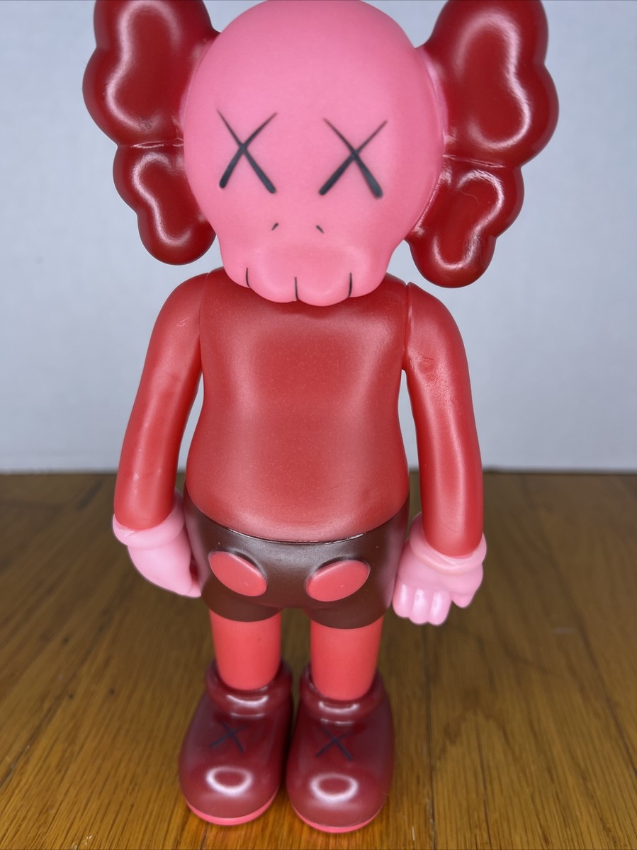 7 KAWS COMPANION BLUSH KAWS TOKYO FIRST