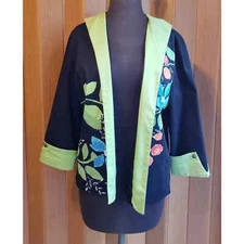 Nobrand size medium black & green open jacket
