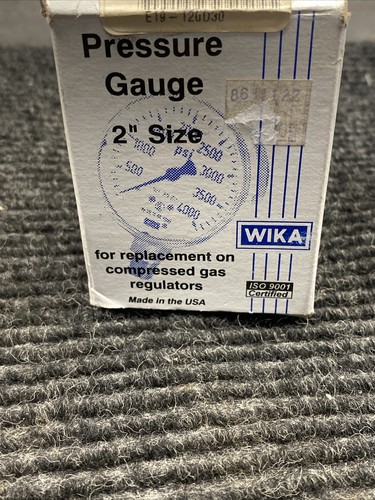WIKA 111.11 Gas Gauge, 0-200 PSI, 2" Dial 1/4" NPT lower mount 8611041 New - Picture 6 of 7
