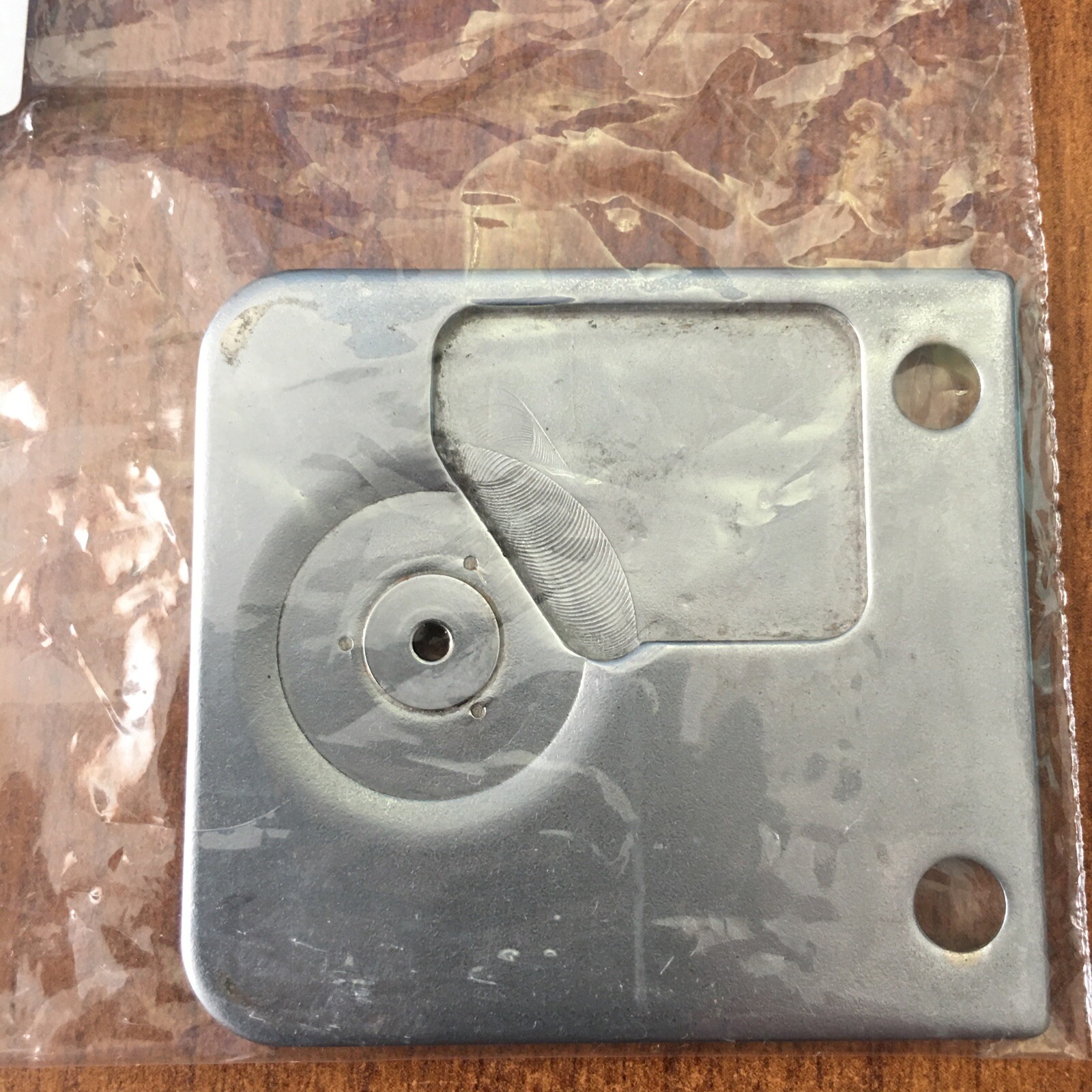 Tajima TMEDC TMEHC Shindengen Embroidery Needle Plate Cap 0505030000