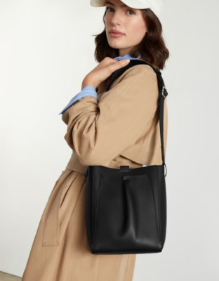 Everlane - The Mini Studio Bag Black Color