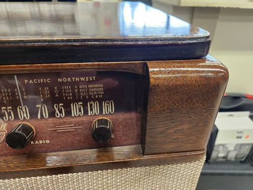 Vintage Packard-Bell 661 Am Tube Radio and Phonograph RARE ! - Picture 6 of 12