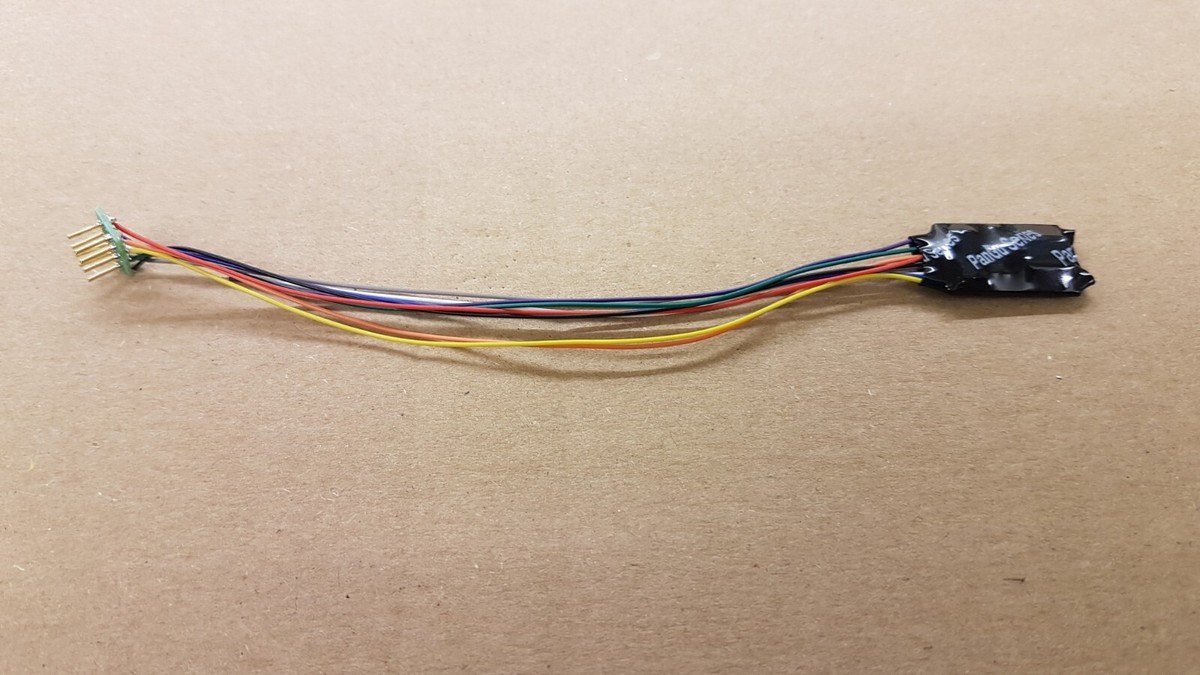 PLATINE POUR LOCO Non équipé Digital Pour Decodeur 8 Pin NEM 652 LaisDcc 860002 EUR 3,95 - FR - Foto 6