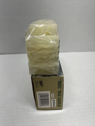 Vela de cera vintage Gift Co NOEL 3 mechas 7" de largo x 2,5" de alto - Imagen 2 de 5