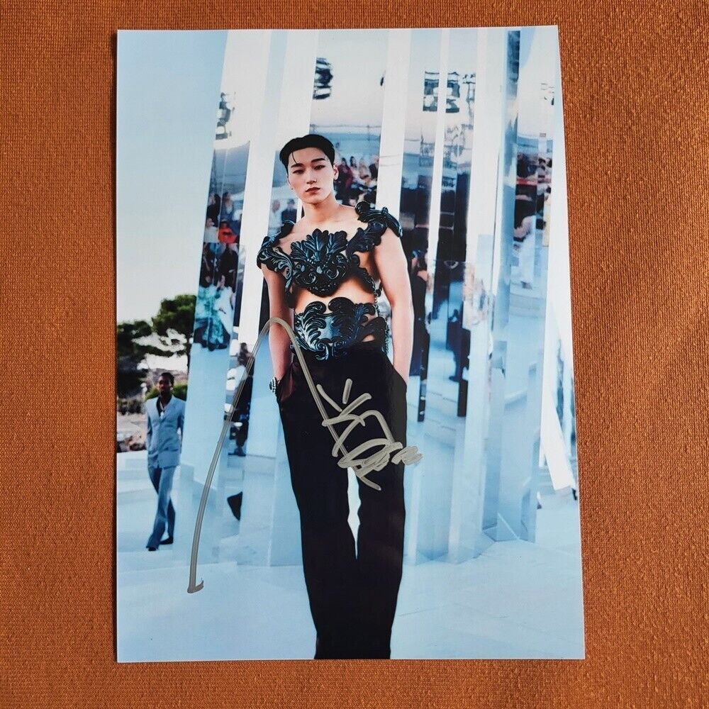 ATEEZ ateez SAN Autographed Signed Photo 5*7 K-POP Collection