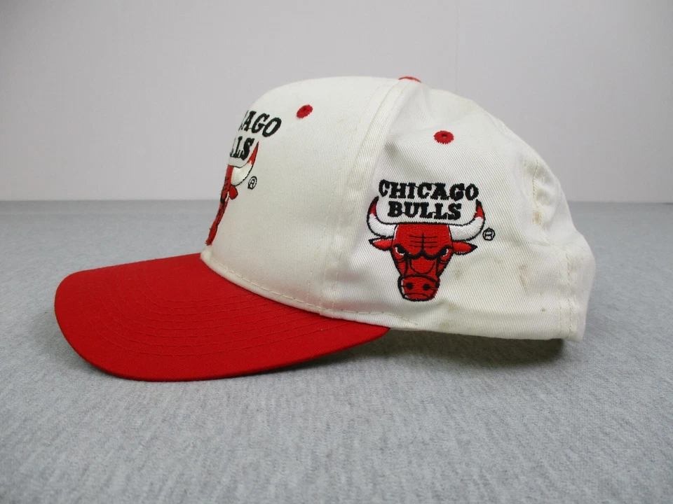 DE COLECCIÓN Chicago Bulls Sombrero Snap Back NBA Blanco Blockhead Youngan Años 90 G Gorra Foto 4 de 4