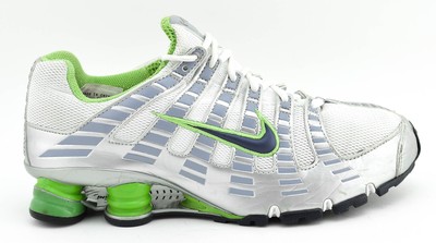 2006 nike shox