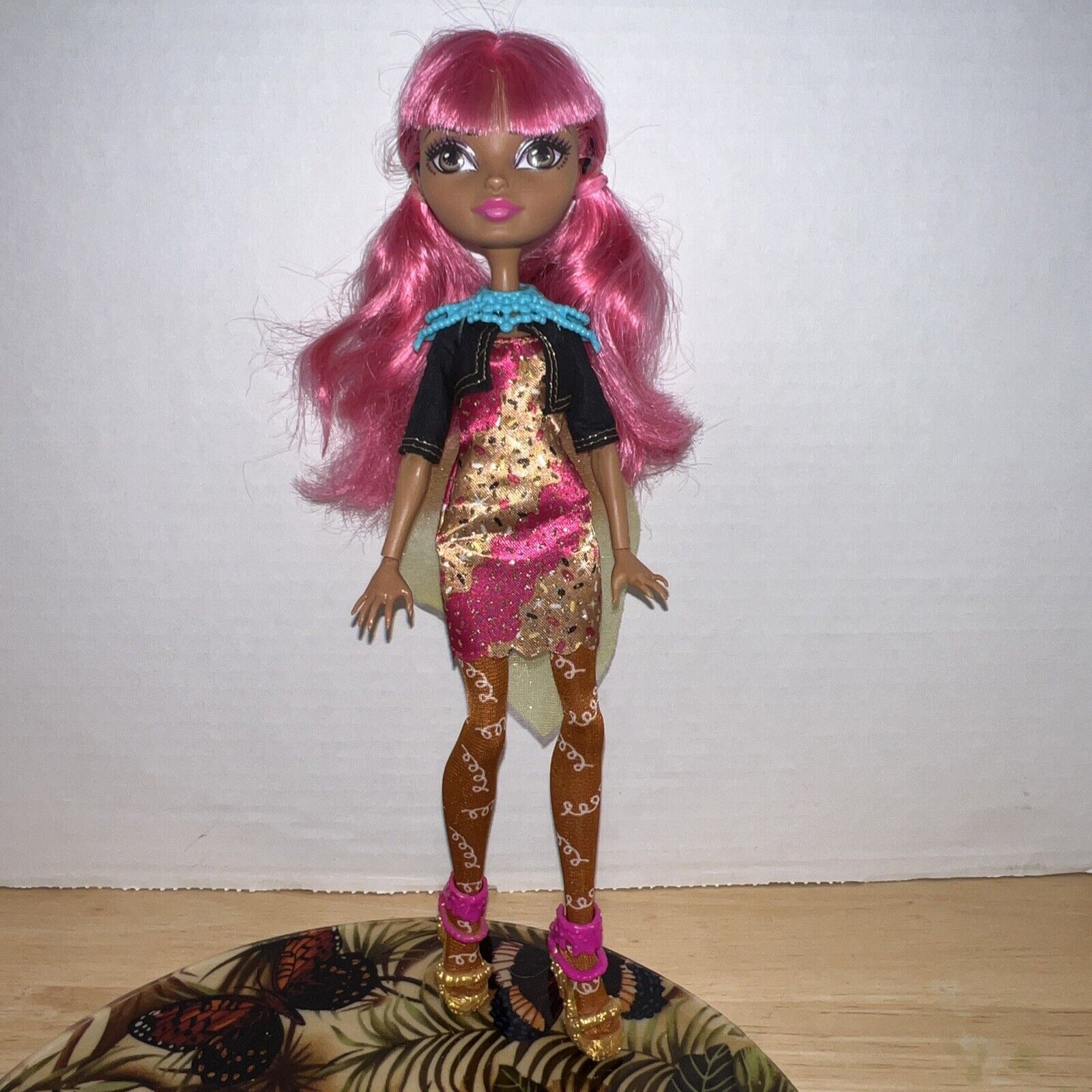 Boneca Ever After High Ginger Breadhouse Lacrada Mattel