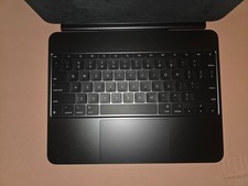 Original Apple Magic Keyboard for 13" iPad Pro Black Excellent Condition