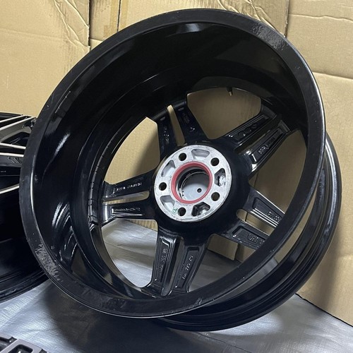 18 inch aluminum wheels x 4 BMW F48 X1/F39 X2/F45/F46 #PGC7XE - Picture 9 of 12