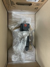 Siemens 3~Brushless Servo Motor Motor 1FK7032-2AK71-1CH1 New