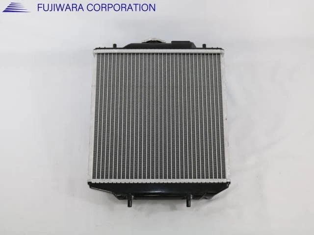 SUZUKI Cervo 1991 E-CN22S Radiator 1770073G90 [New] [PA01775895] - Image 2 of 2