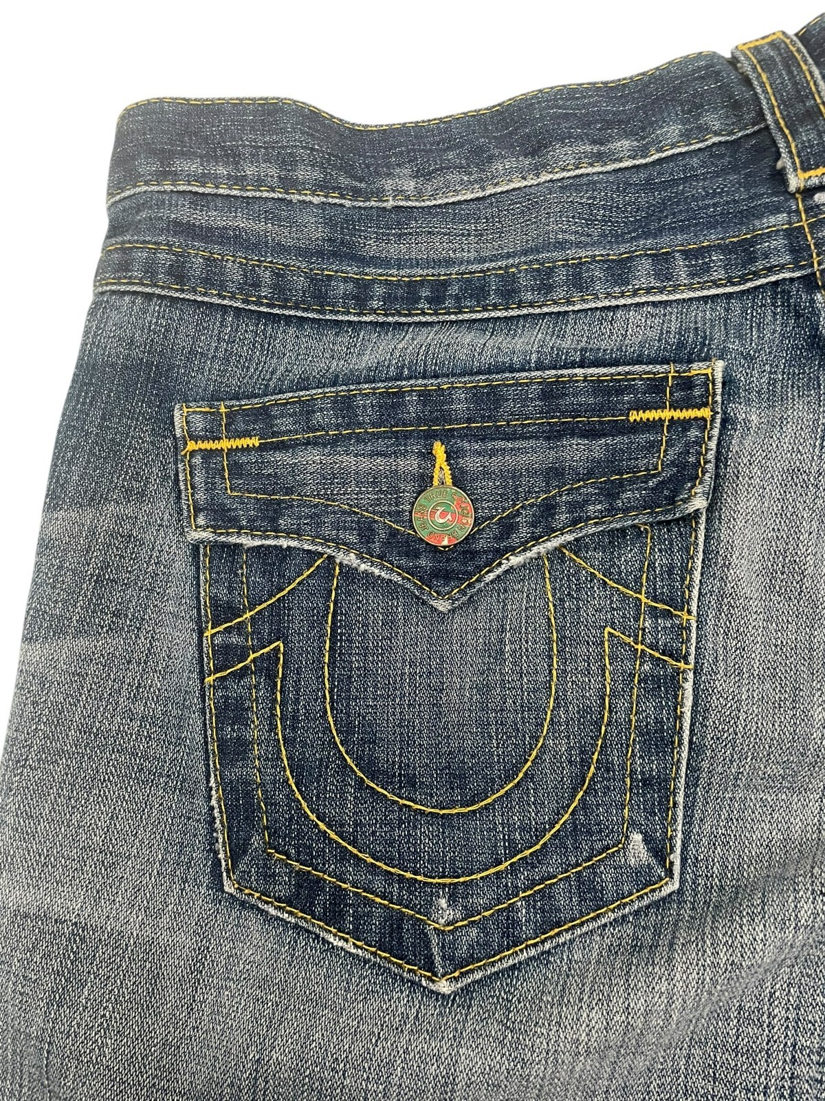True Religion Women’s Button Fly Factory Frayed Denim Shorts 100% Cotton Size 32 thumbnail 12