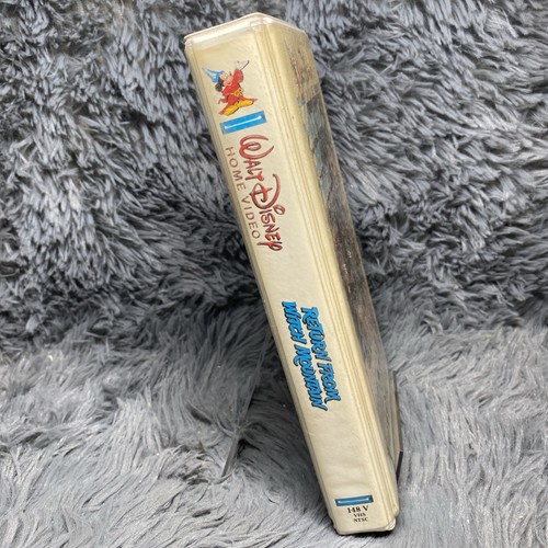 Return From Witch Mountain VHS Tape Walt Disney Home Video Clamshell Movie Rare - Picture 3 of 8
