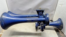 Nathan Airchime Model P Raised Letters Cast Locomotive Train Horn Nathan Airchime Model P Raised Letters Cast Locomotive Train Horn