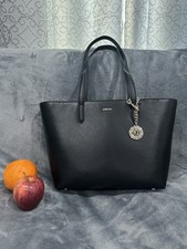 DKNY Women Bryant Medium Zippered Tote Bag NWT Black Color