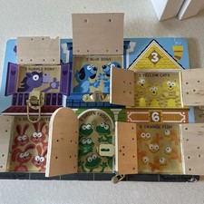 Melissa  Doug LATCHES BOARD Wooden Activity Numbered Doors Locks/Latches Puzzle