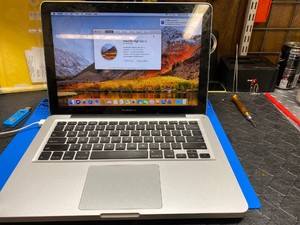 Apple MacBook Pro A1278 13.3" Laptop - MC700LL/A (February ...