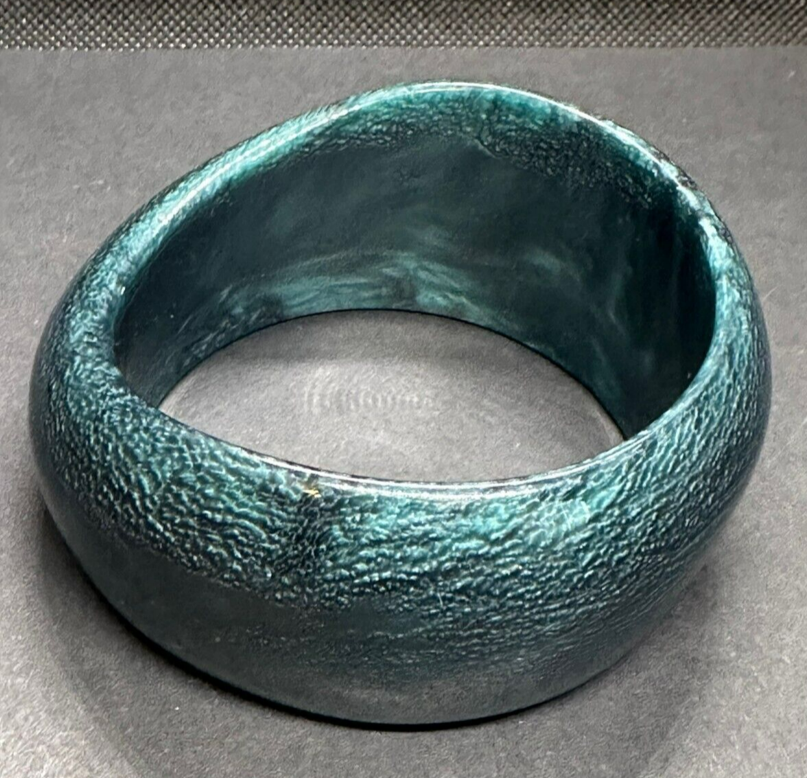 Assymetrical Teal Blue Chunky Bangle Bracelet Pearlescent Swirl Acrylic Vintage
