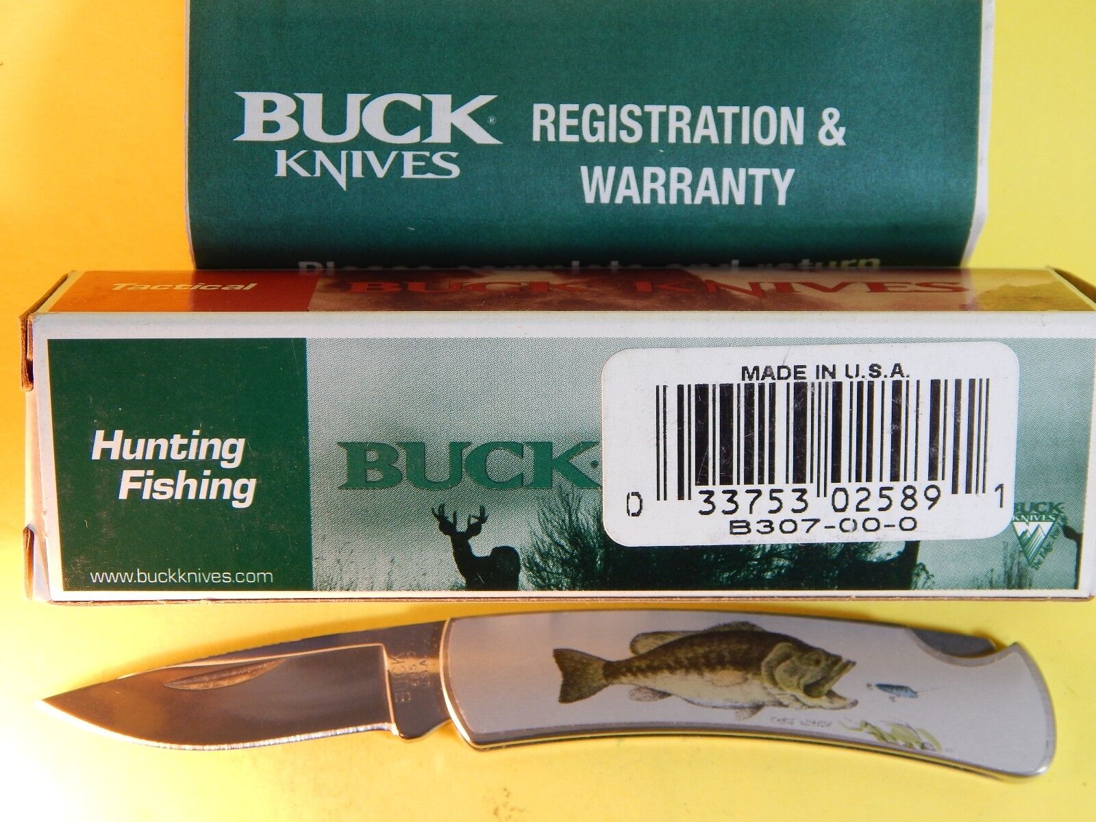 Buck Wrangler 8307 Bass Themed 4 1/2" Pocket Knife-NOS