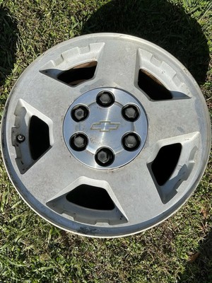 Chevy Silverado Suburban Tahoe 1500 Wheel Rim OEM 17