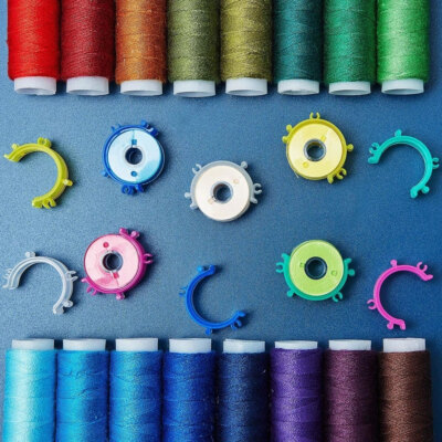 50Pcs/Set Sewing Bobbin Holder Small Bobbin Clip Plastic Bobbin Clamps Sewing
